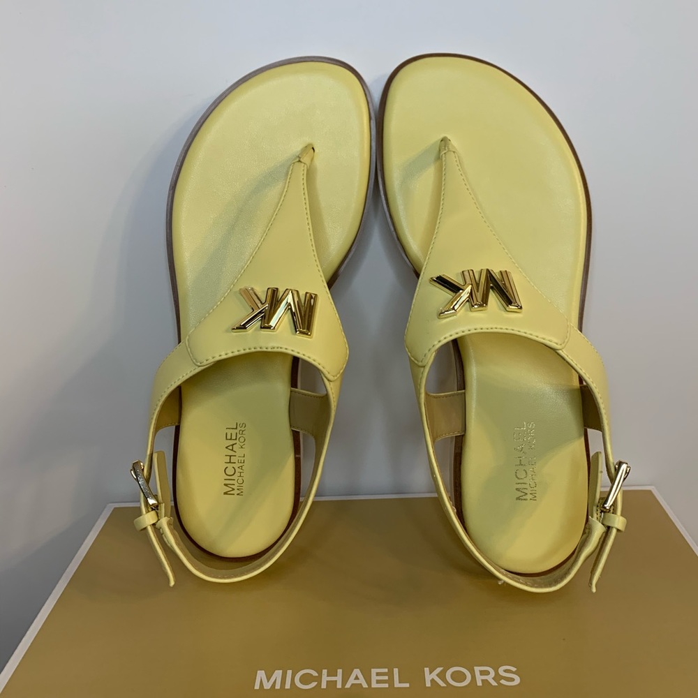 Michael Kors Jilly Flat Sandals - Picture 8 of 11